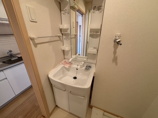 サンクレメントCの物件内観写真